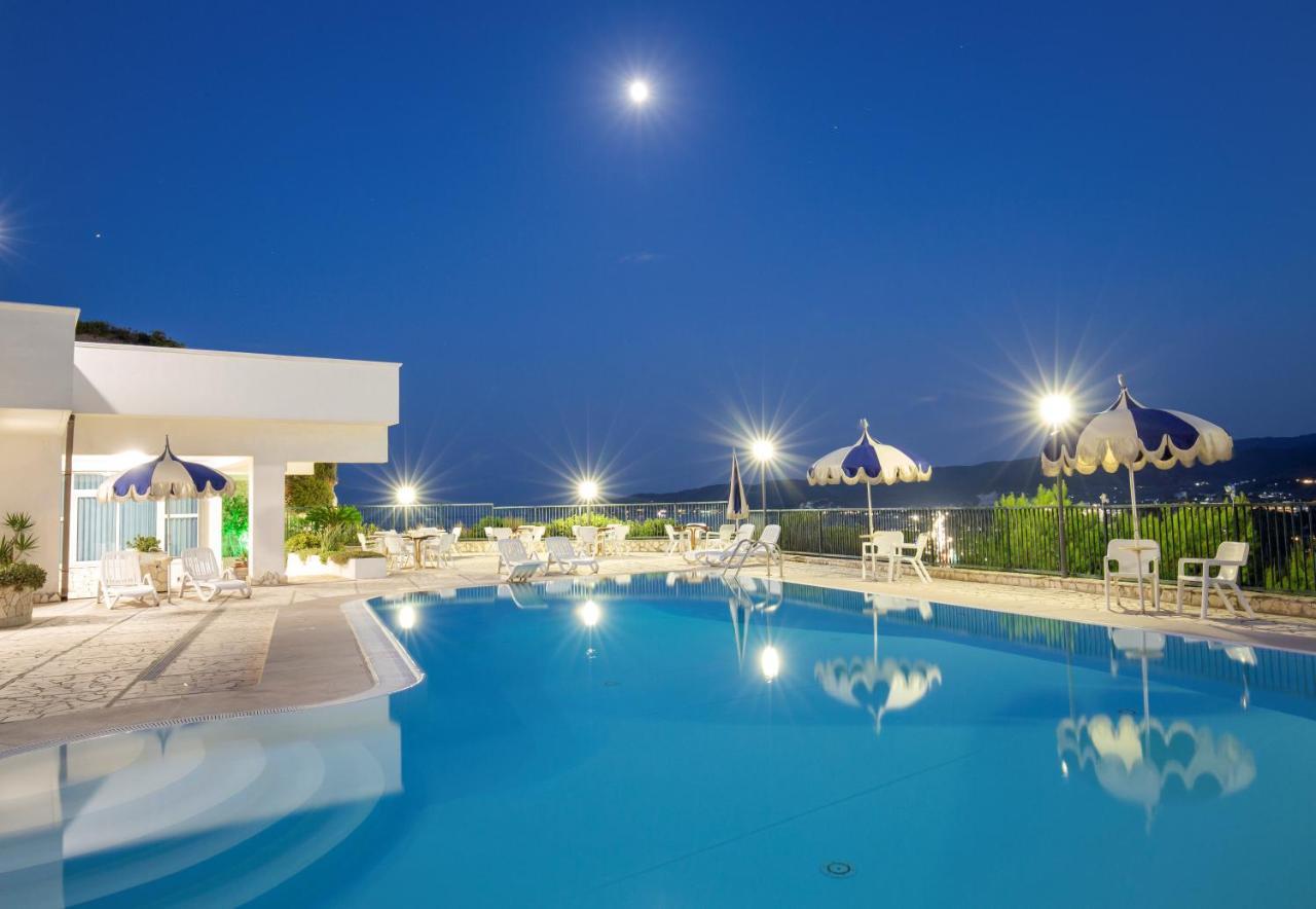 Aparthotel Svevo Sea House Vieste Exterior foto