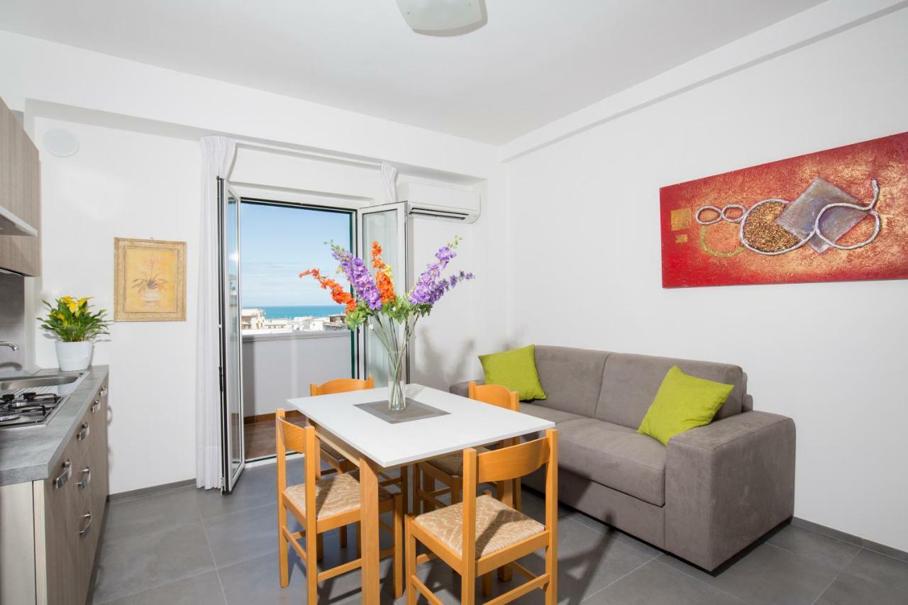 Aparthotel Svevo Sea House Vieste Exterior foto